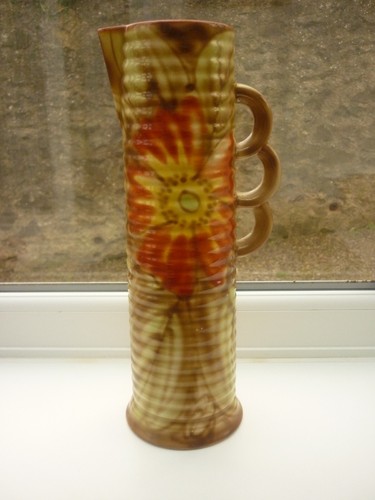 Longton royal art pottery - royal,