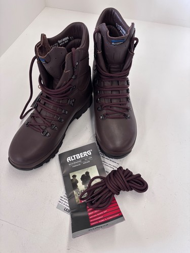 New mens altberg defender high - new,
