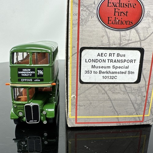 Efe 10132 aec bus - rt, london