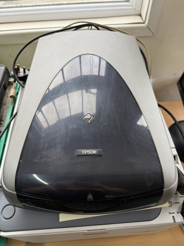 Epson perfection 3200 flatbed - epson,