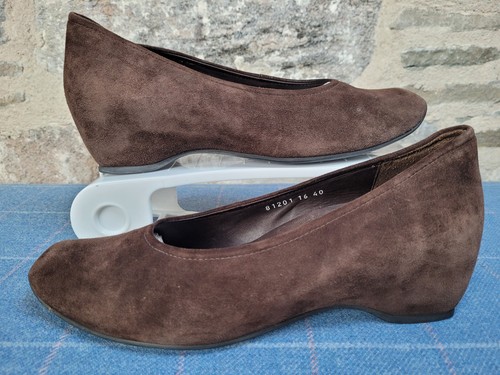 Think brown suede - suede, mary