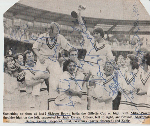 Multi signed team - signed,
