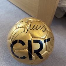 Cristiano RONALDO SIGNED BALL