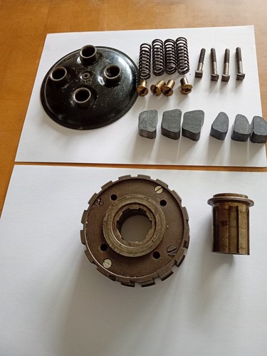 Triumph pre unit - clutch, hub