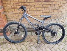 Saracen Mountain Bike Raw 2