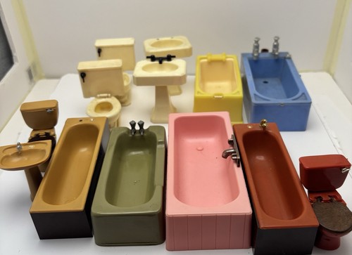Vintage dolls house bathroom - vintage,