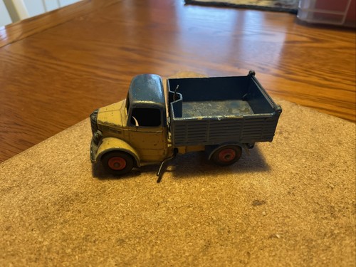 Dinky bedford tipper - dinky,