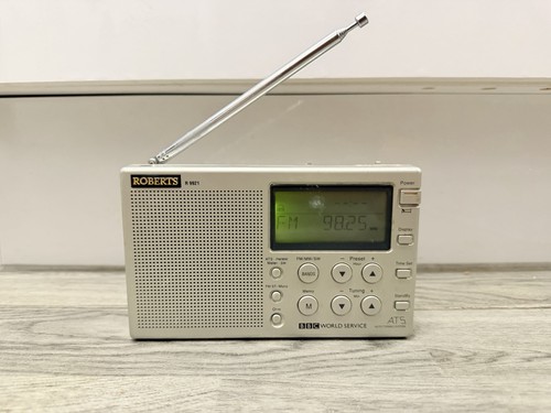 Roberts r9921 portable - roberts, digital