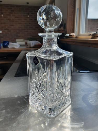 Edinburgh crystal decanter - crystal,
