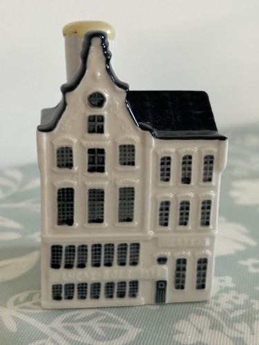 Klm blue delft - delft, houses