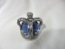 Crown Pin Cushion English Pewter by A E Williams Birmingham UK 3 x 2.5 cm