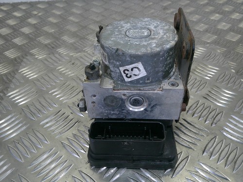 Ford fiesta titanium abs - titanium,