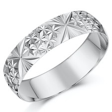 4mm-7mm 9ct White Gold Light Weight Engraved Flower Design D Shaped Wedding Ring