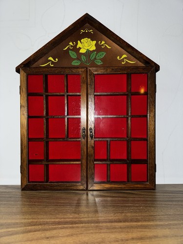 Trinket shelf curio - shelf,
