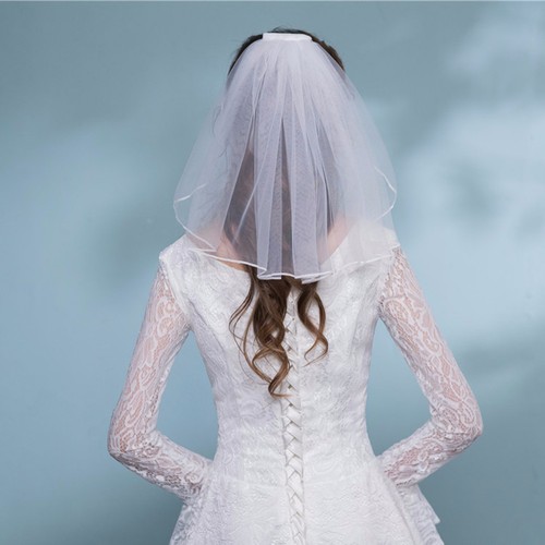 Elegant short wedding - wedding, veil
