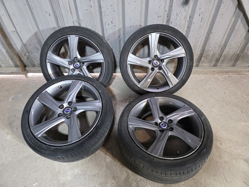 Volvo v60 s60 design - volvo,