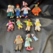 Job lot - Bundle Of Wooden Doll Figures For Dolls House 
