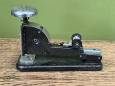VINTAGE Vanguard STAPLER MADE