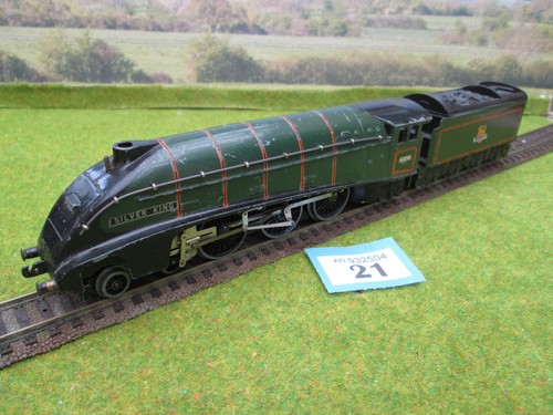 Hornby dublo rail loco - a4,