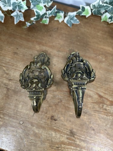 Vintage brass curtains - brass,