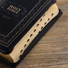 KJV Giant Print Bible Black