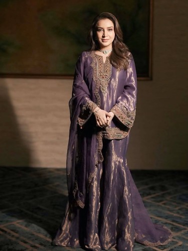 Pakistani dress salwar kameez - pakistani,