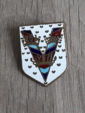 WW2 V for Victory Enamel Badge