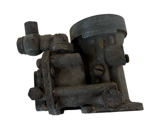 Vintage carburetor for spares