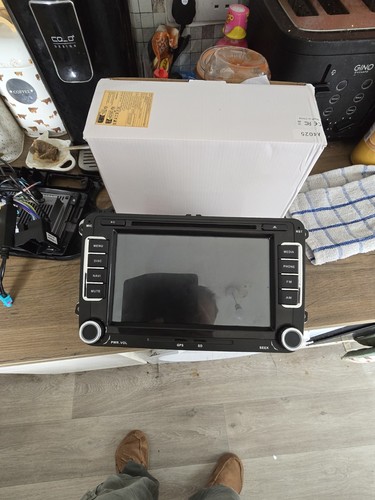 Volkswagen radio seat - radio, 7