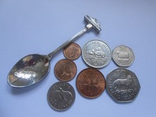 FALKLANDS VICTORY 14th JUNE 1982  spoon and 7 Falkland Islands  coins dated 1980
