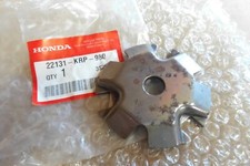 HONDA SCV100  SCV 100  LEAD  2003-2010  GENUINE NOS RAMP PLATE - # 22131-KRP-980