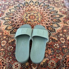 New Summery Puma Slides 9.5