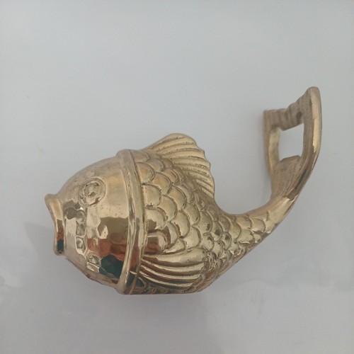 Vintage brass fish - vintage, fish-shaped