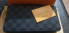 Louis Vuitton Damier Infini
