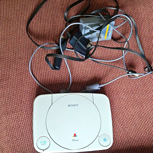 Sony one white console - one,