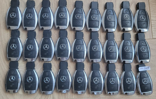 Genuine joblot 27x mercedes - ,