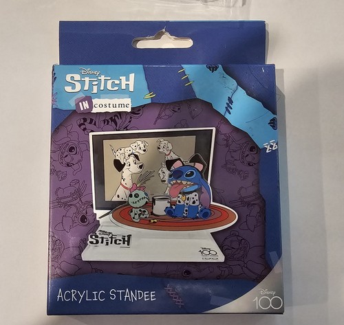 Disney 100 stitch - stitch, in