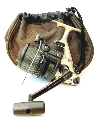 Vintage fishing reel daiwa - fishing,
