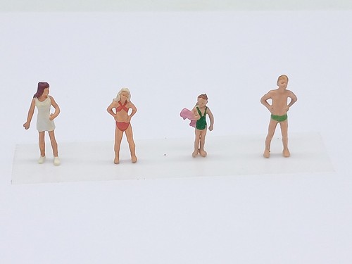 Preiser figures children - preiser, at