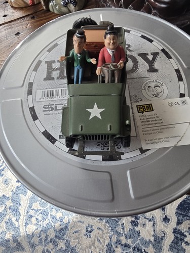 Laurel and hardy jeep - hardy, in