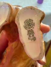 ROYAL DOULTON PEKINESE -