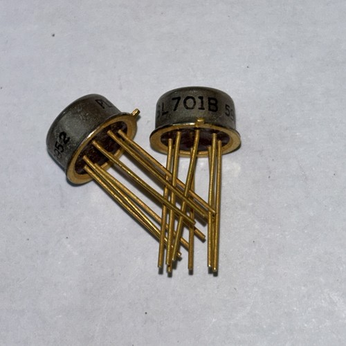 Plessey sl701c high gain - plessey,
