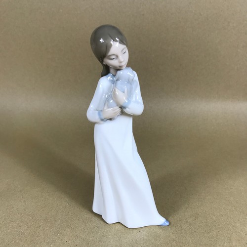 Nao lladro girl - nao, with