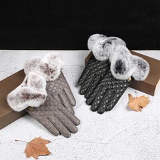 UGG Touch Screen Ladie's