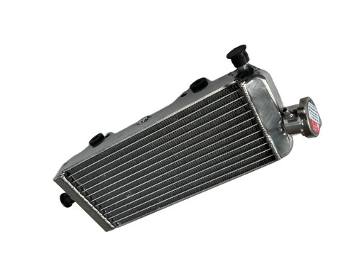 Right side radiator - side, for