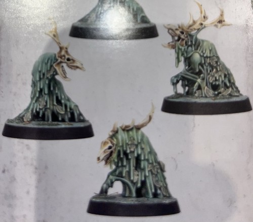Mire kelpies figures - kelpies, 3x
