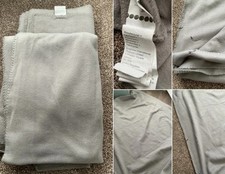 Dog blankets grey x 2 - used