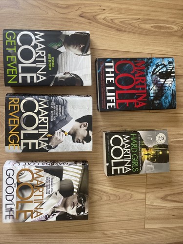 Martina cole books - cole,