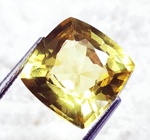 Natural yellow - 9.90,