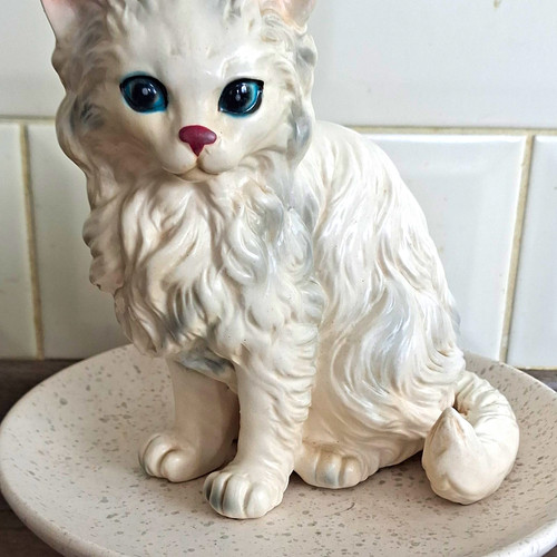 Lefton vintage white ceramic - lefton,